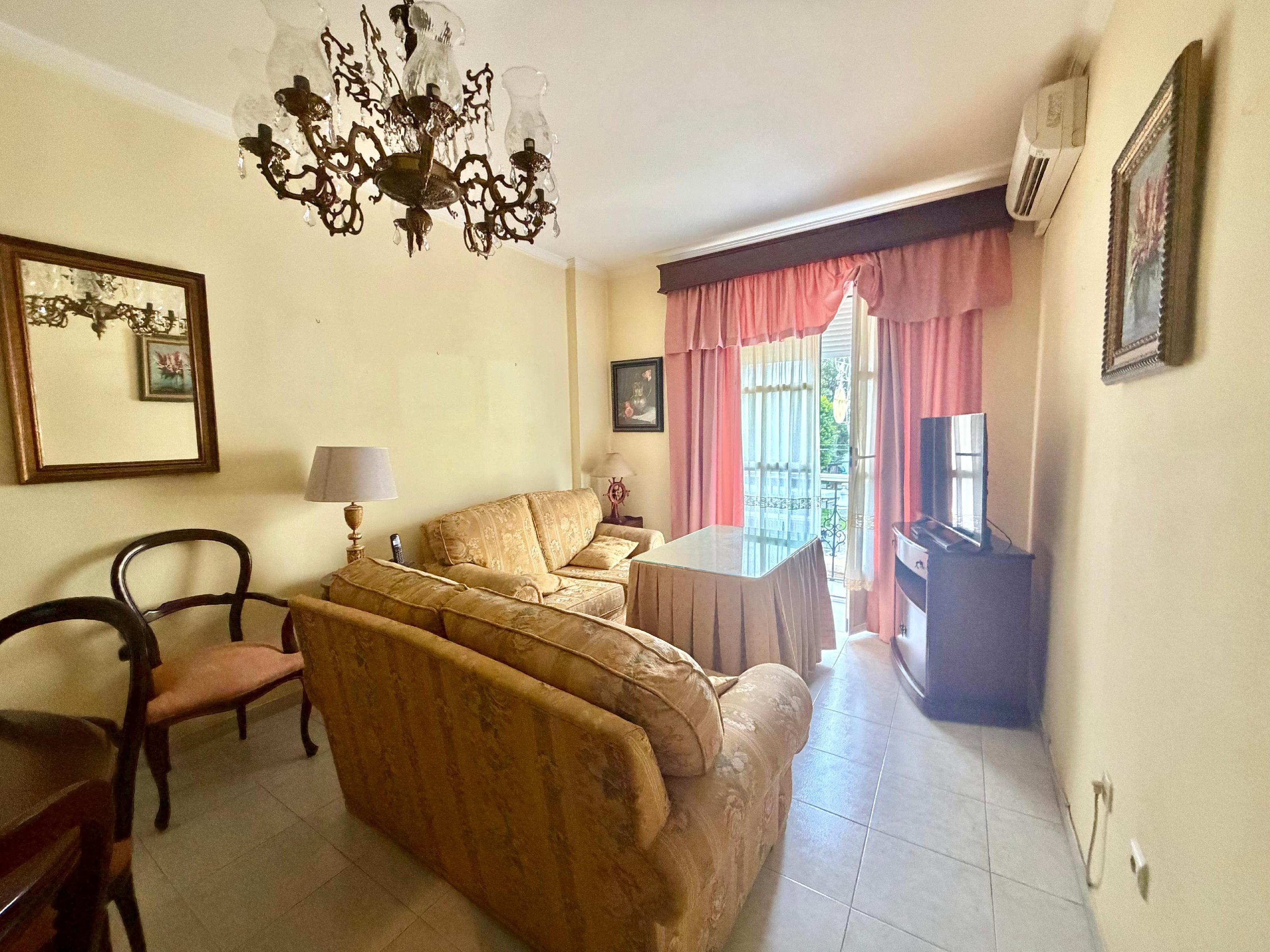 Imagen 7 Piso en venta en San Fernando / Plaza del Carmen