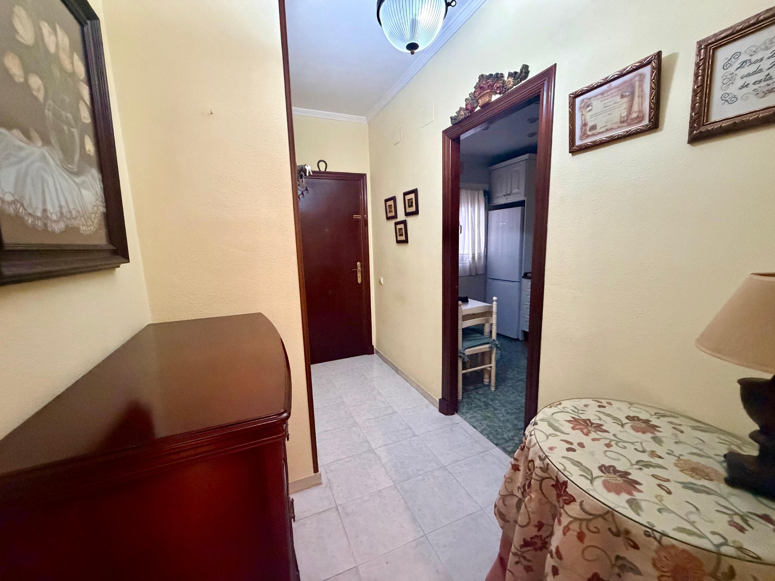 Imagen 16 Piso en venta en San Fernando / Plaza del Carmen