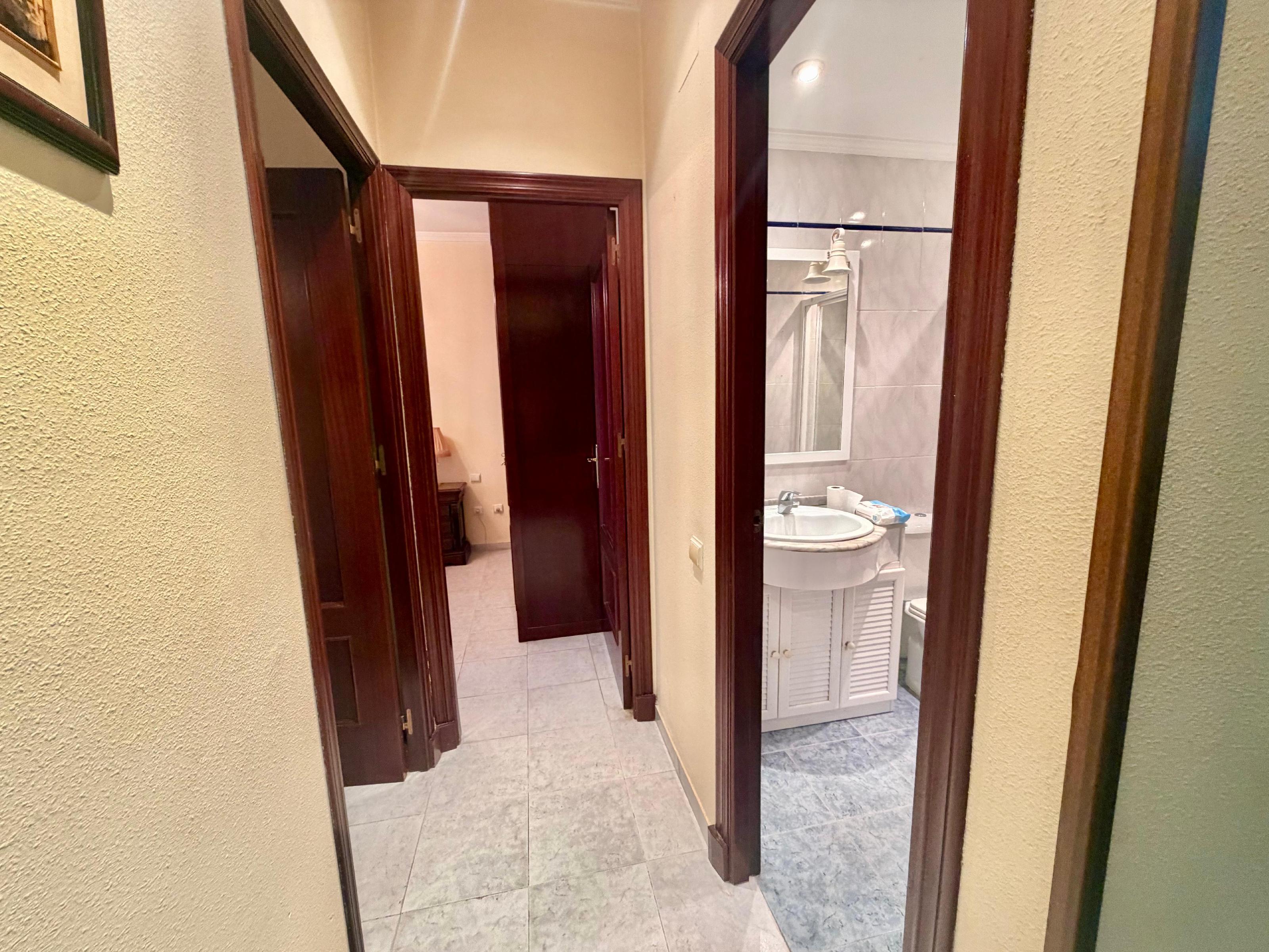 Imagen 18 Piso en venta en San Fernando / Plaza del Carmen