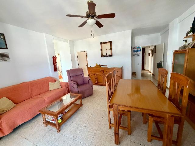 Imagen 5 Inmueble 300091 - Piso en venta en San Fernando / Ubicado al lado de la calle Real.