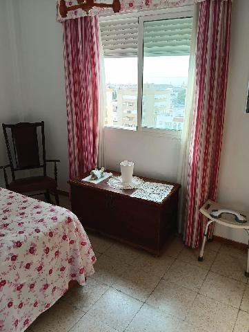 Imagen 16 Inmueble 300091 - Piso en venta en San Fernando / Ubicado en la zona de Reyes Católicos