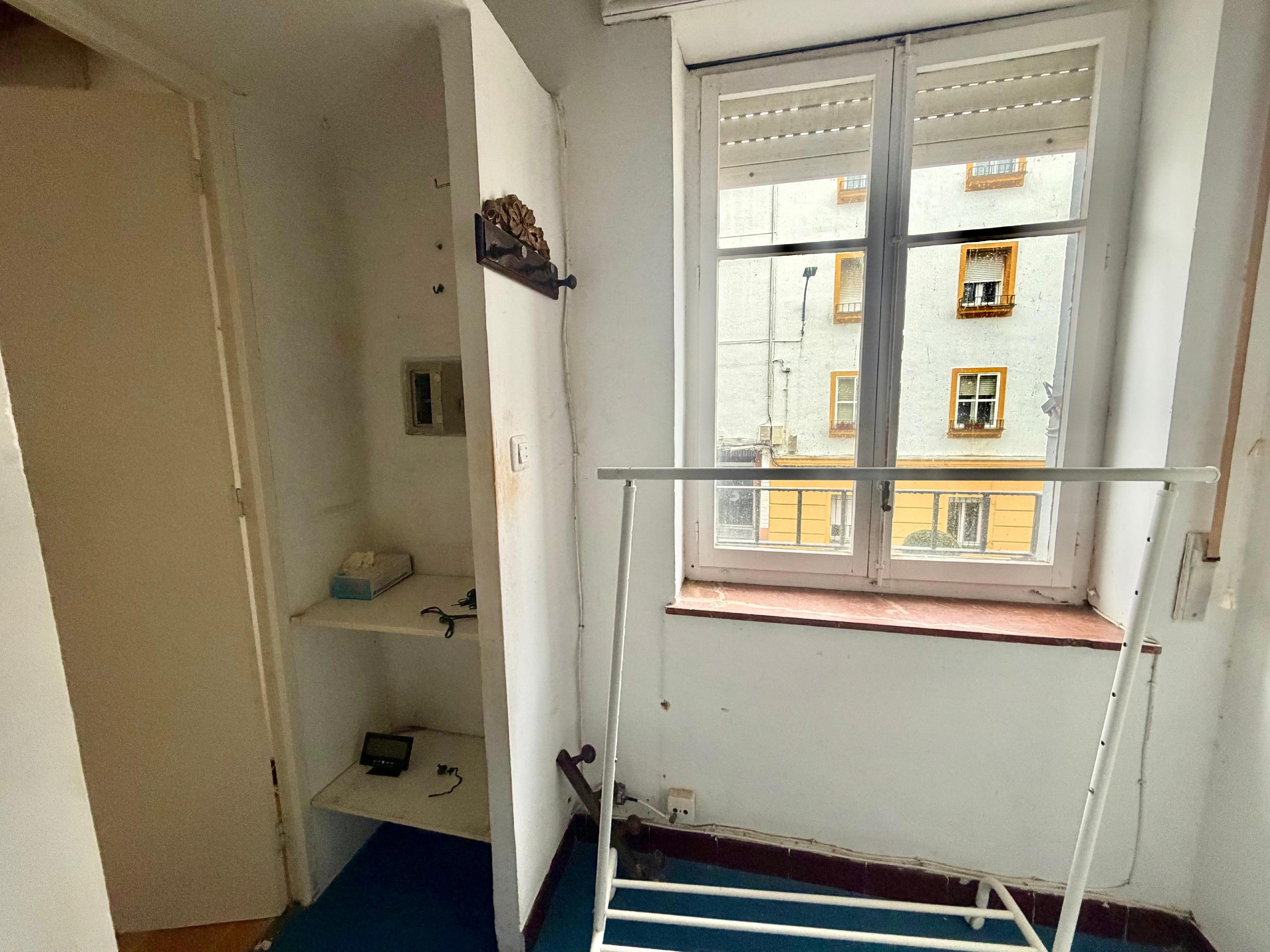 Imagen 15 Piso en venta en San Fernando / Alameda Moreno de Guerra