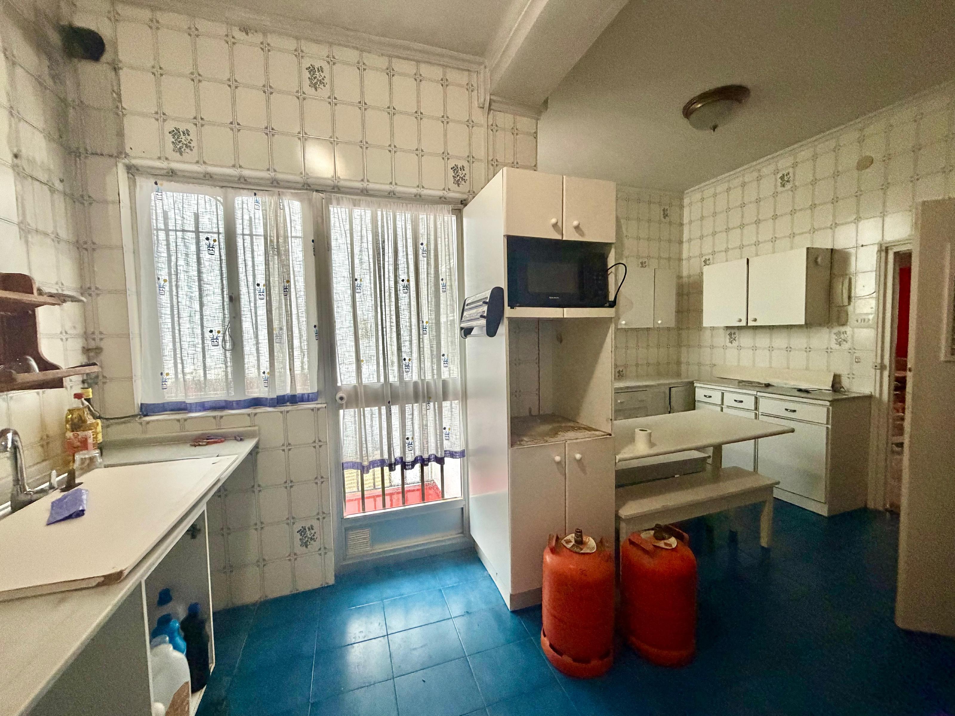 Imagen 3 Piso en venta en San Fernando / Alameda Moreno de Guerra