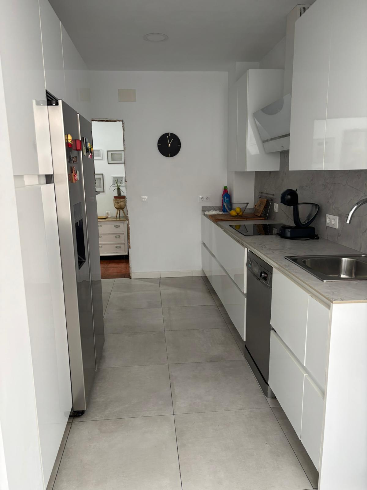 Imagen 27 Piso en venta en San Fernando / Cerca del Centro Comercial El Plaza