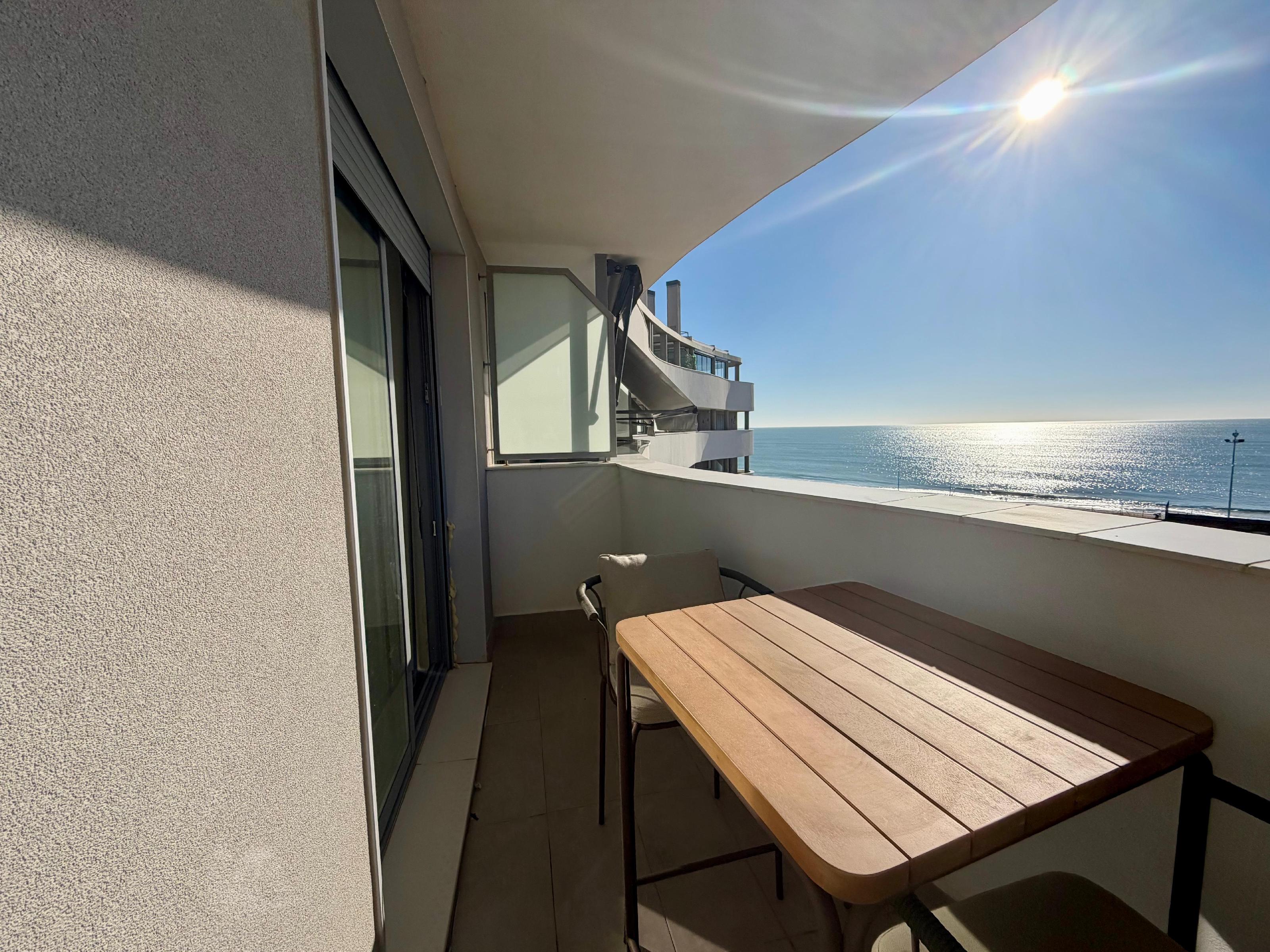 Imagen 15 Piso en venta en Cádiz / En la playa Santa María del Mar.