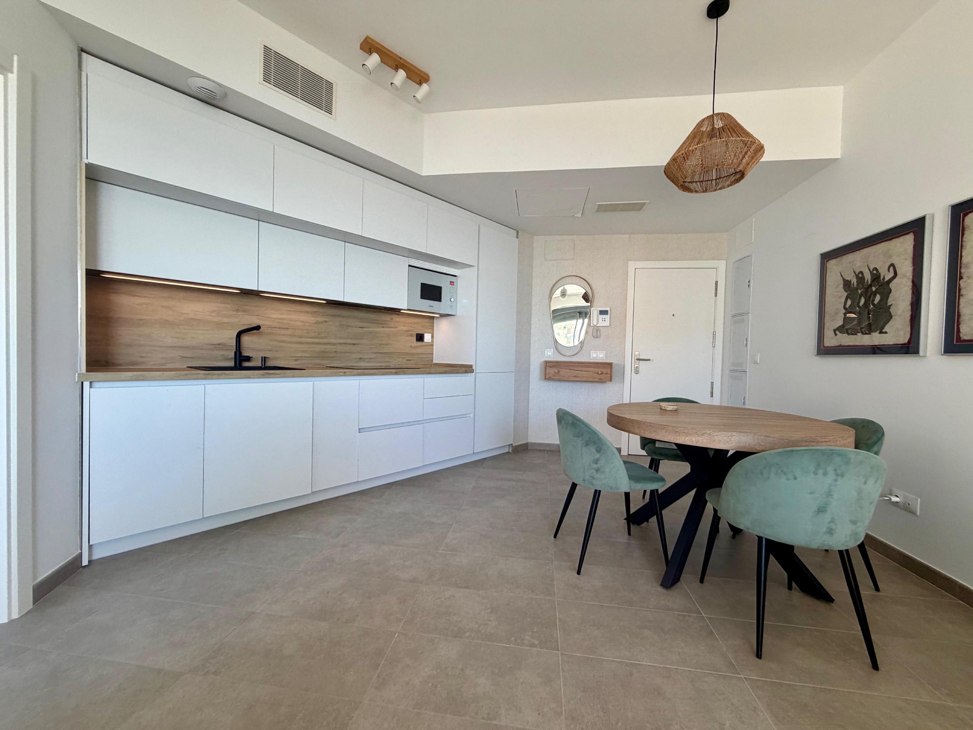 Imagen 3 Piso en venta en Cádiz / En la playa Santa María del Mar.