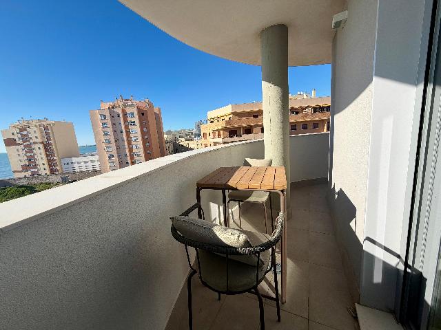 Imagen 24 Inmueble 300853 - Piso en venta en Cádiz / En la playa Santa María del Mar.