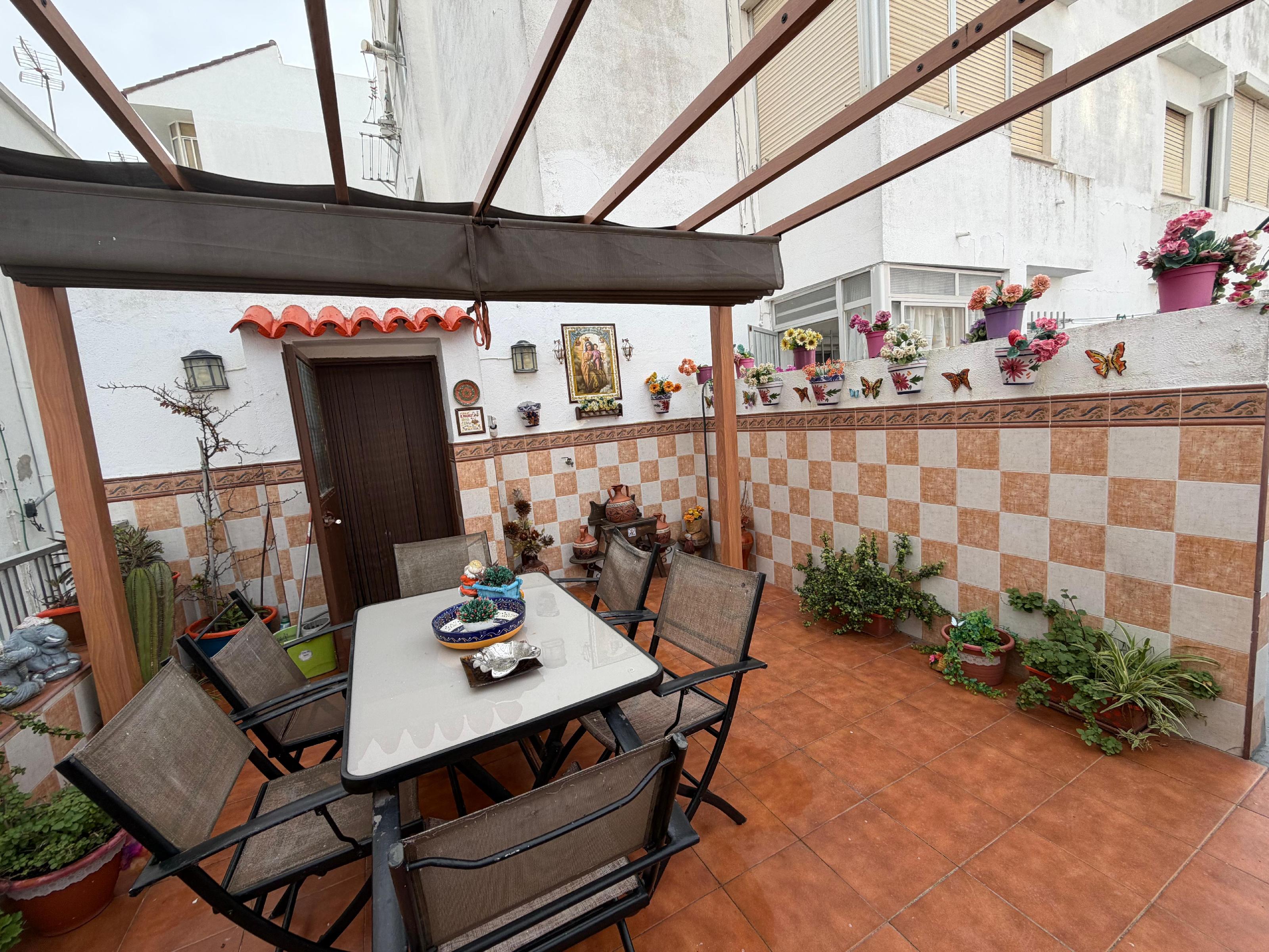 Imagen 1 Piso en venta en San Fernando / Cerca del Colegio Puente Zuazo.