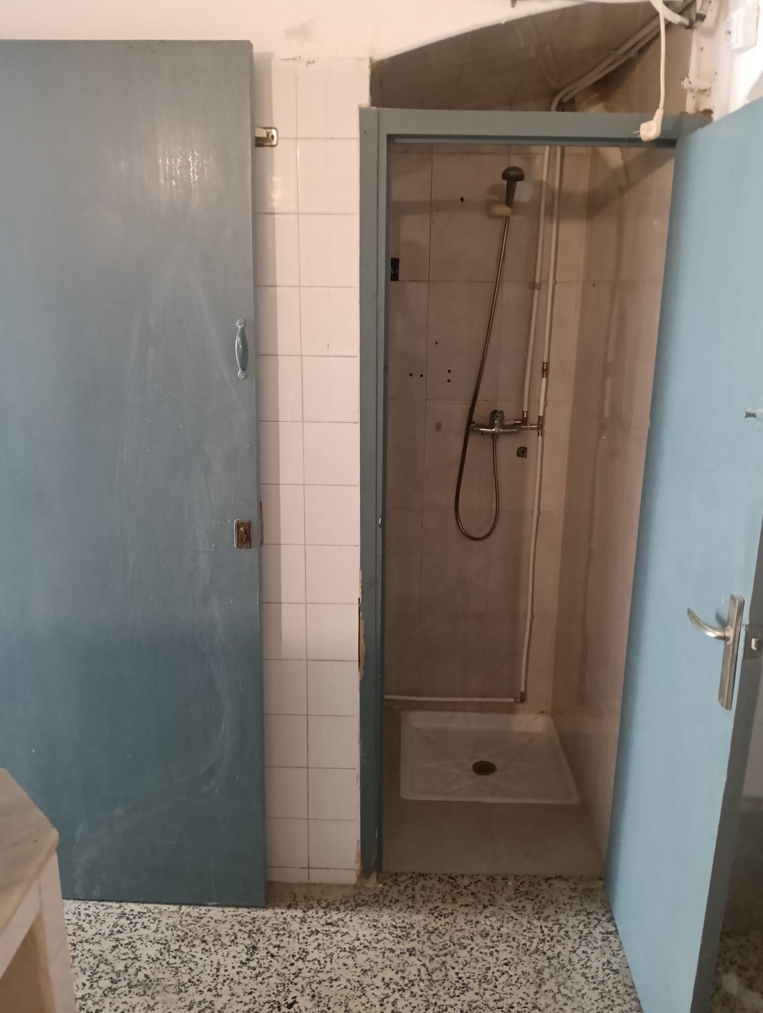 Imagen 23 Casa Adosada en venta en Rota / Cerca del Centro Social Vicente Beltran