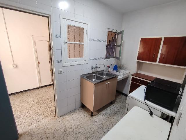 Imagen 1 Inmueble 301130 - Casa Adosada en venta en Rota / Cerca del Centro Social Vicente Beltran