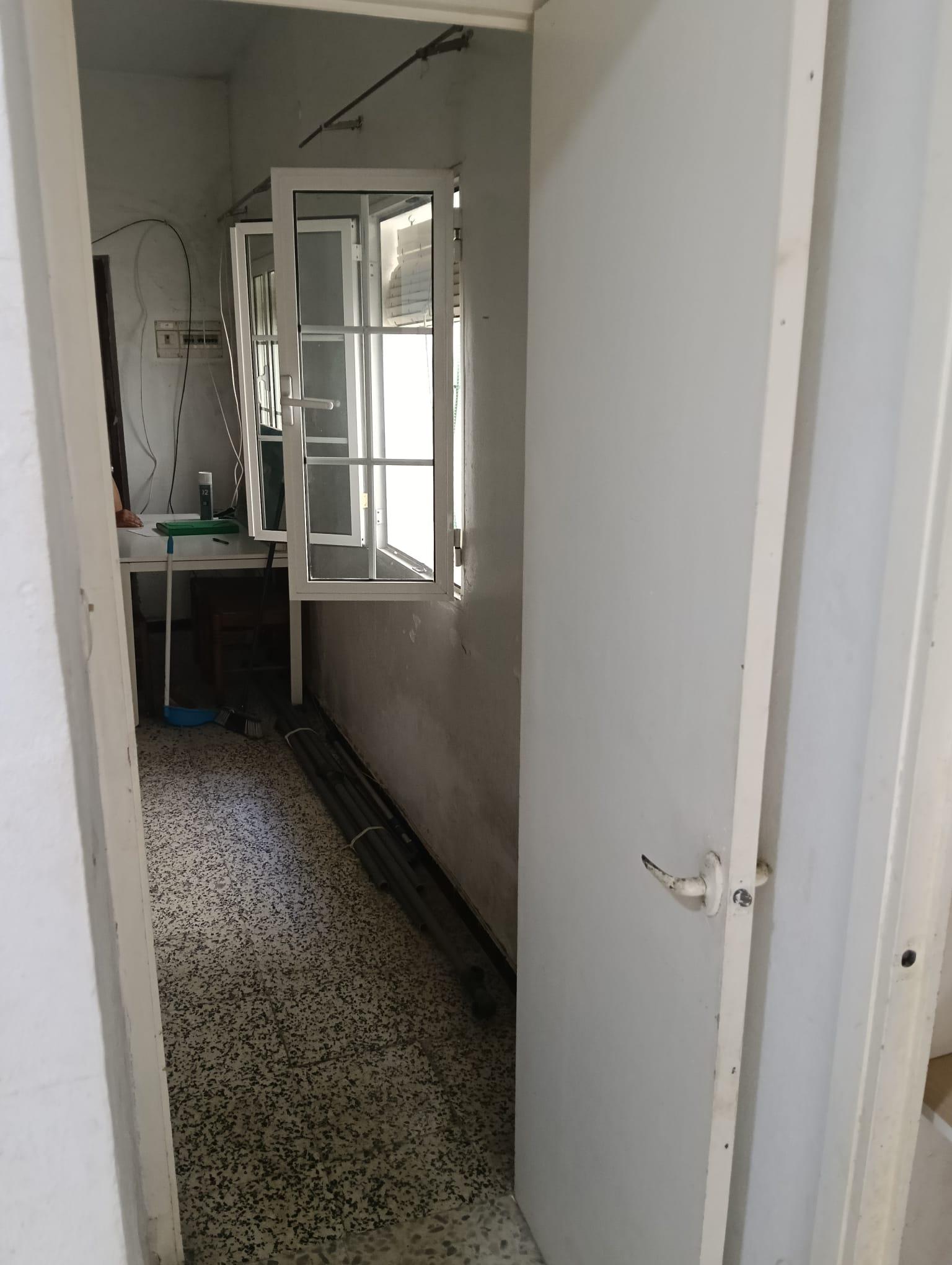 Imagen 27 Casa Adosada en venta en Rota / Cerca del Centro Social Vicente Beltran