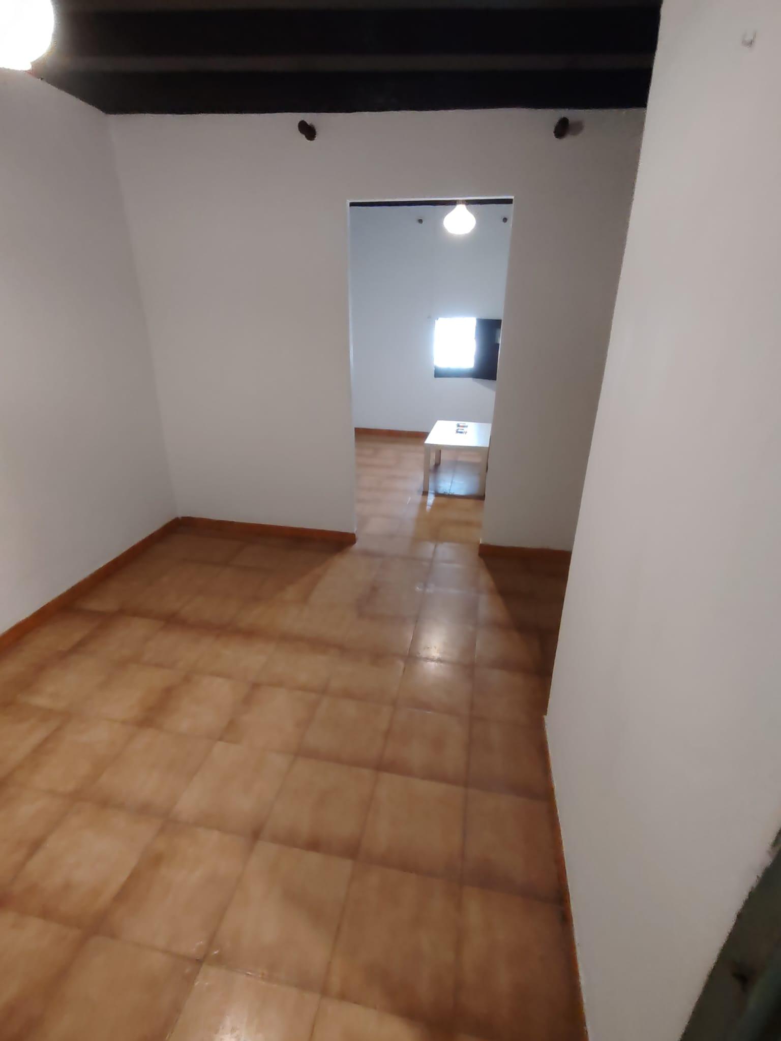 Imagen 6 Casa Adosada en venta en Rota / Cerca del Centro Social Vicente Beltran