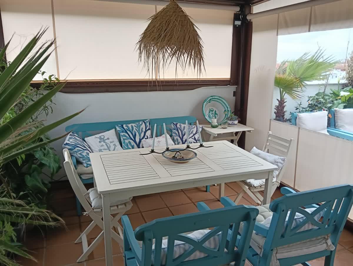 Imagen 5 Piso en venta en Rota / A 100 metros de la playa Punta Candor 