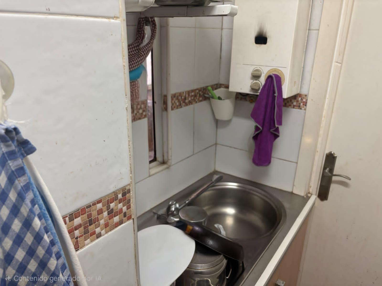 Imagen 7 Apartamento en venta en Rota / Muy cerca de Plaza Andalucía y a 200 metros de la playa 