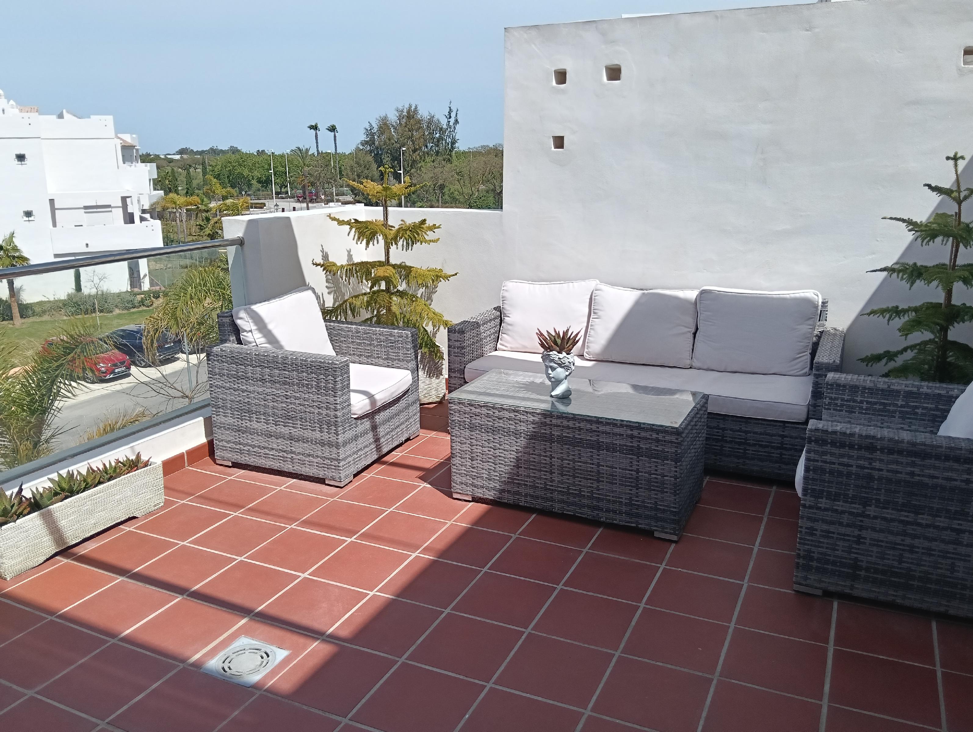 Imagen 3 Piso en venta en Chipiona / A 100 metros del parque de los lagos en Costa Ballena