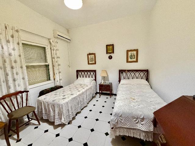 Imagen 24 Inmueble 302392 - Casa Adosada en venta en Cádiz / En segunda línea de la playa de la Victoria