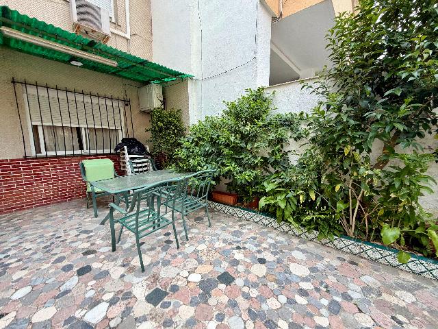 Imagen 14 Inmueble 302392 - Casa Adosada en venta en Cádiz / En segunda línea de la playa de la Victoria