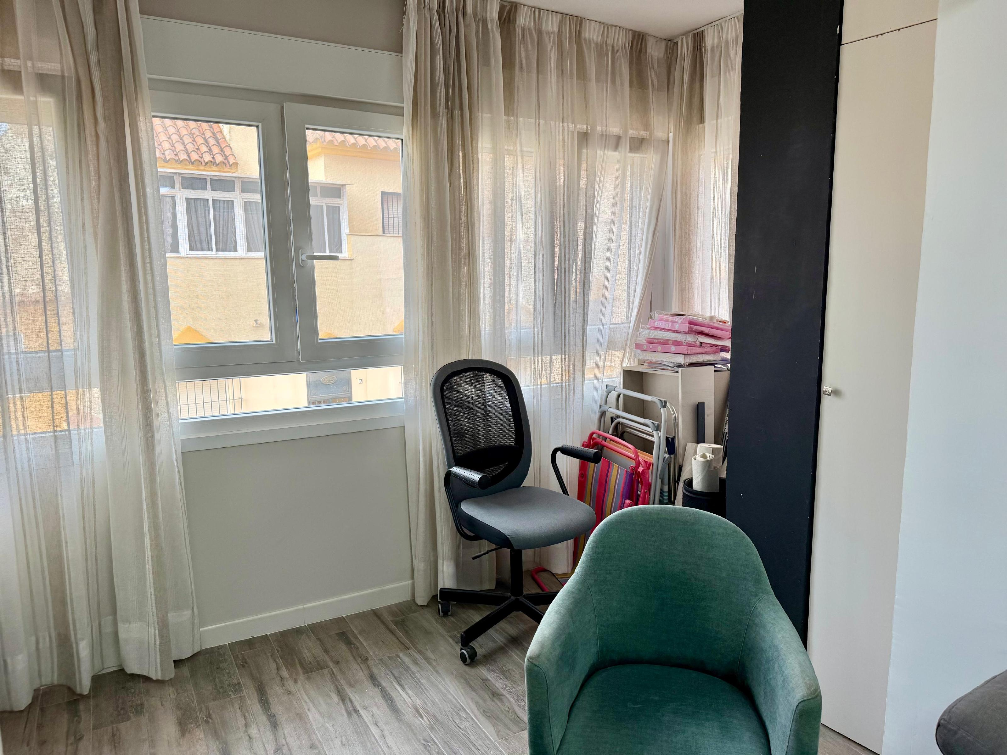 Imagen 14 Piso en venta en San Fernando / Cerca de Hornos Púnicos.