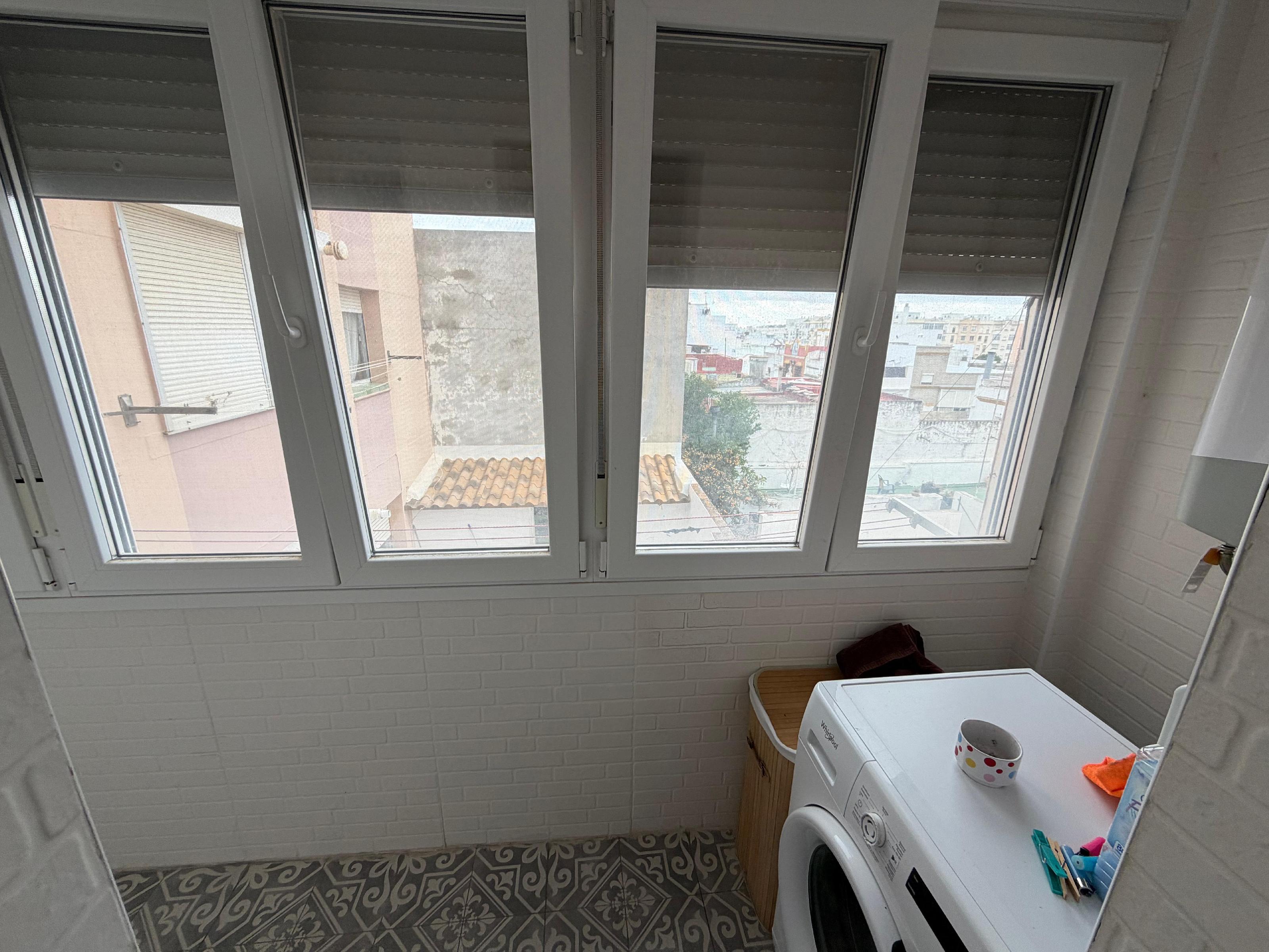 Imagen 11 Piso en venta en San Fernando / Cerca de la Plaza del Rey
