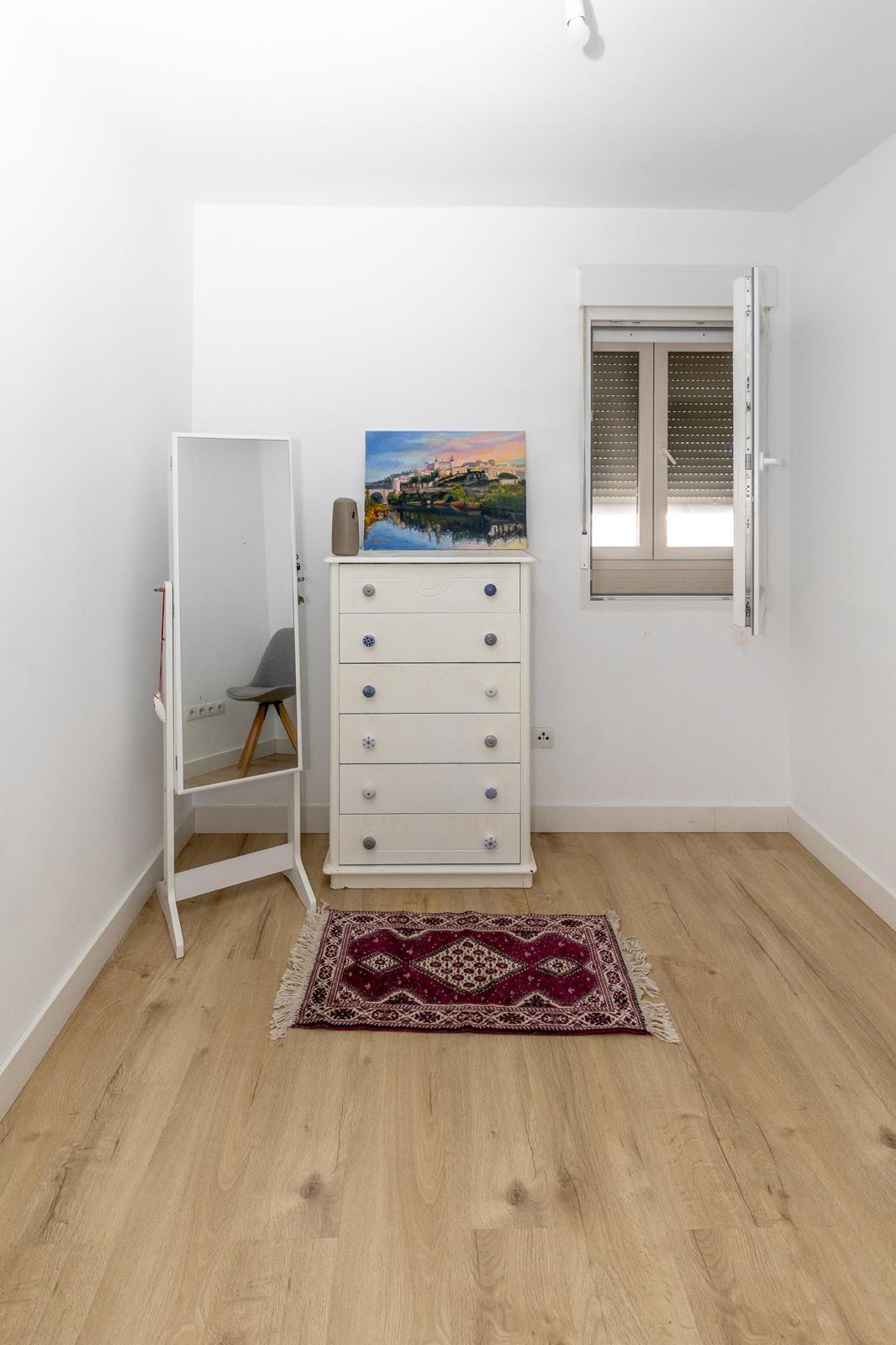 Imagen 34 Piso en venta en San Fernando / Cerca de la Plaza del Rey
