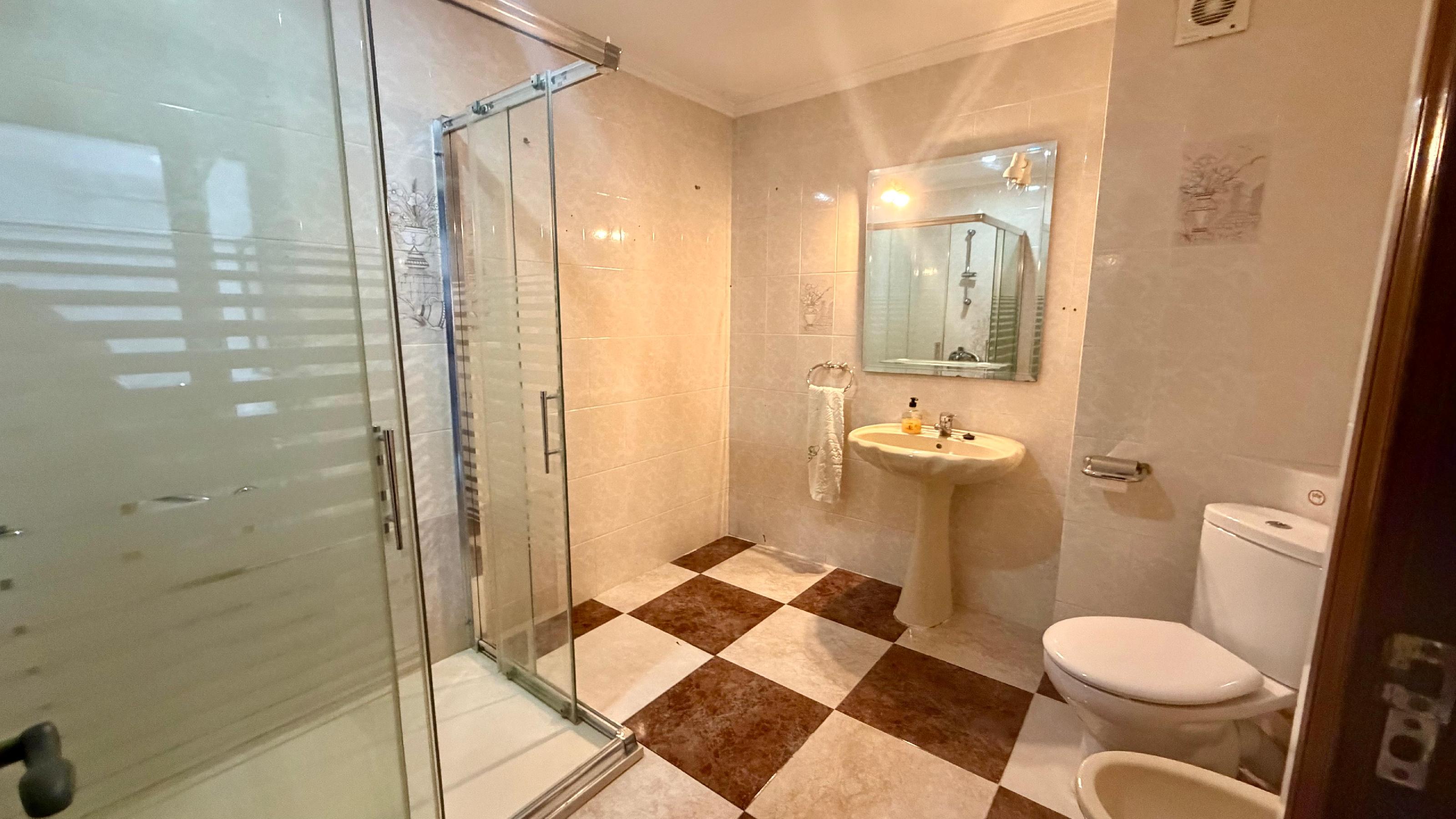 Imagen 11 Piso en venta en Cádiz / Cerca del Mercado de la Paz