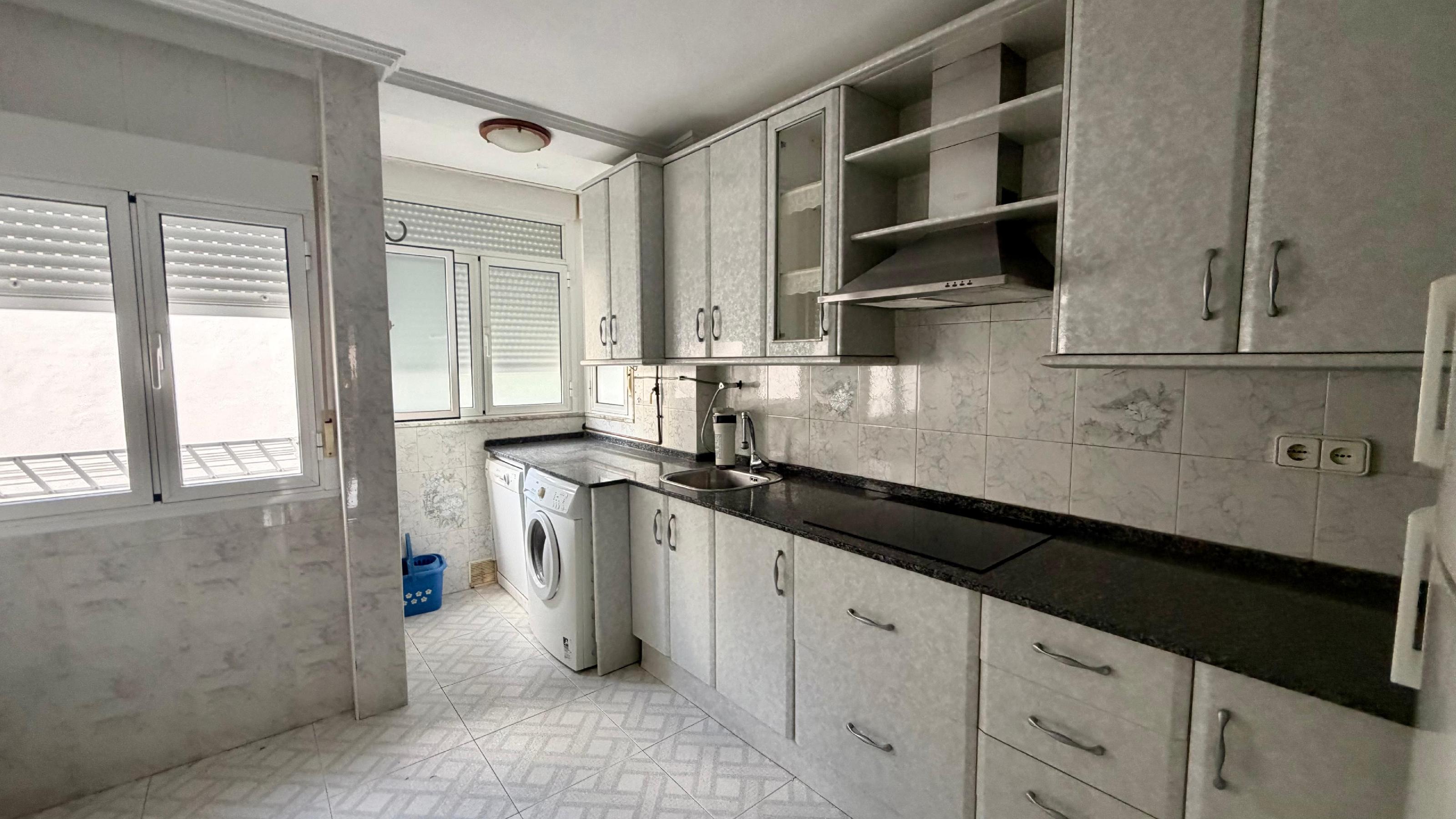 Imagen 13 Piso en venta en Cádiz / Cerca del Mercado de la Paz
