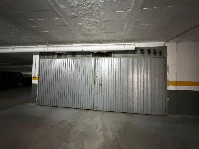 Imagen 2 Inmueble 303347 - Parking Coche en venta en San Fernando / Al lado de la Plaza de Toros de San Fernando.