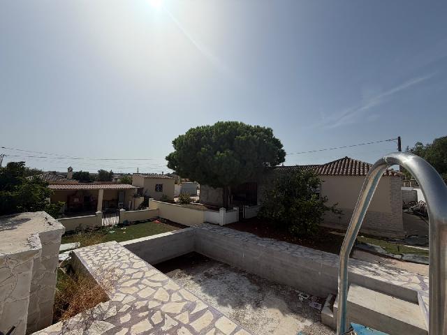 Imagen 1 Inmueble 303457 - Casa en venta en Chiclana De La Frontera / Cerca de Gade Sur Bahía de Cádiz