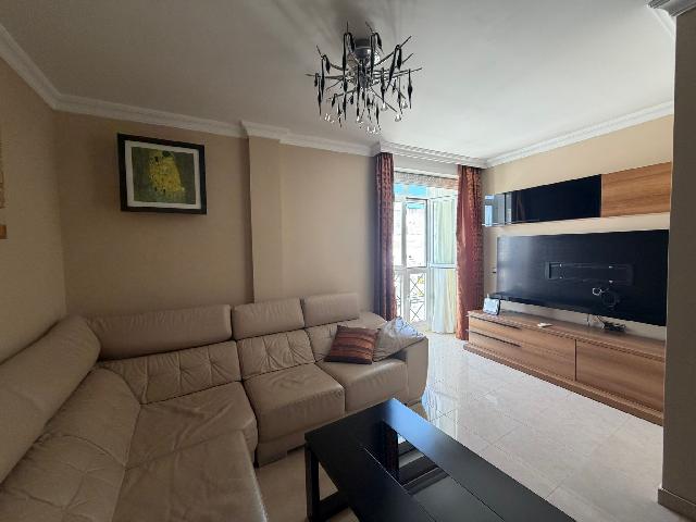 Imagen 7 Inmueble 303506 - Piso en venta en San Fernando / Entre la Calle San Rafael y Colón