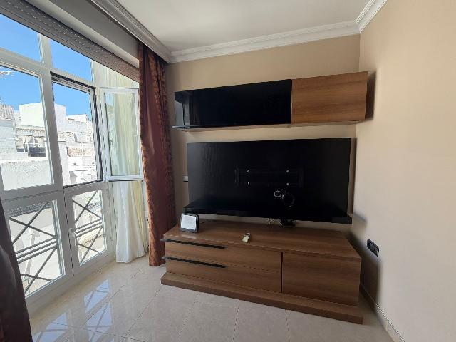 Imagen 20 Inmueble 303506 - Piso en venta en San Fernando / Entre la Calle San Rafael y Colón