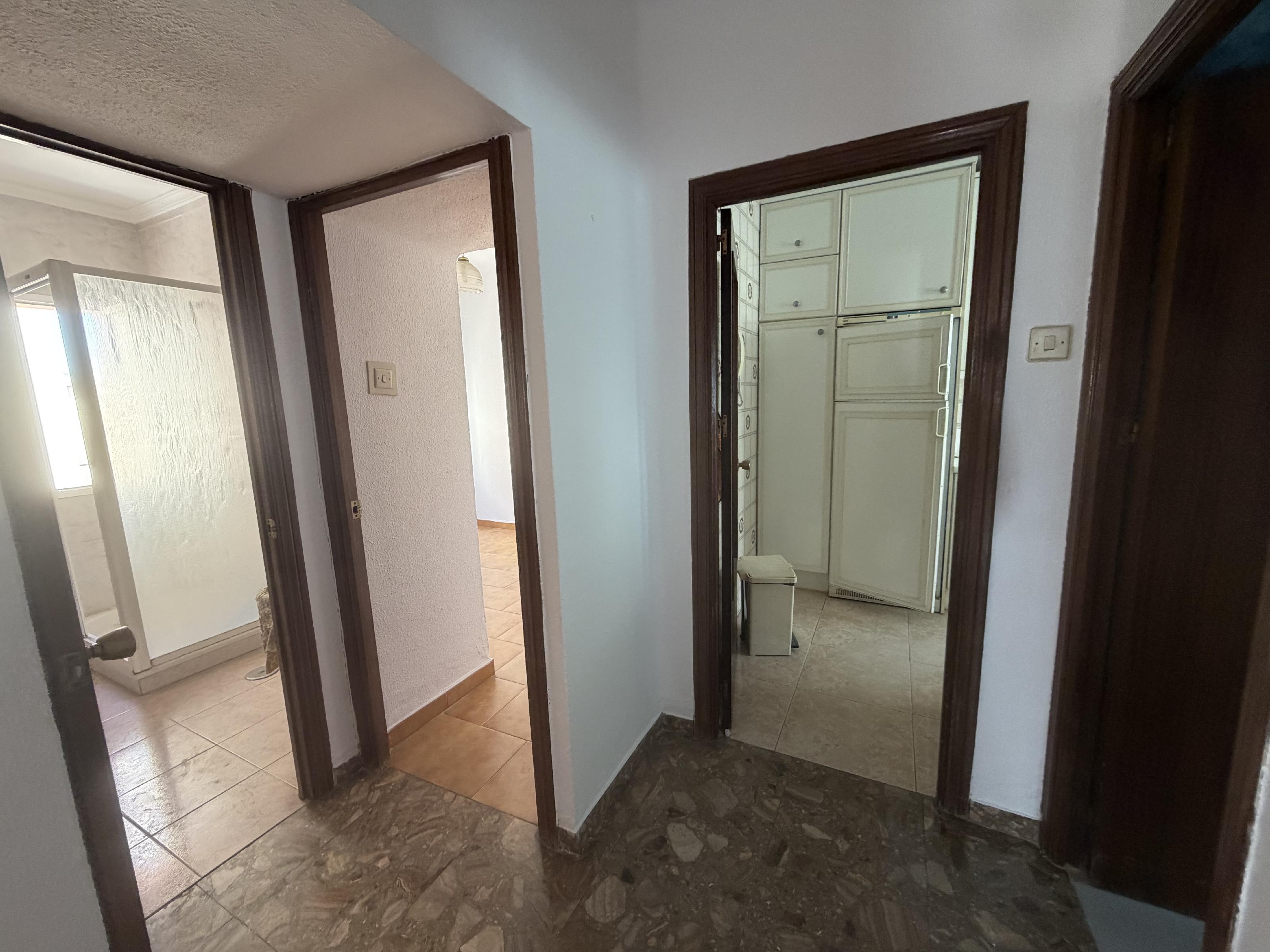 Imagen 9 Piso en venta en Cádiz / En la Avenida Ana de Viya
