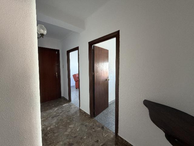 Imagen 13 Inmueble 303514 - Piso en venta en Cádiz / En la Avenida Ana de Viya