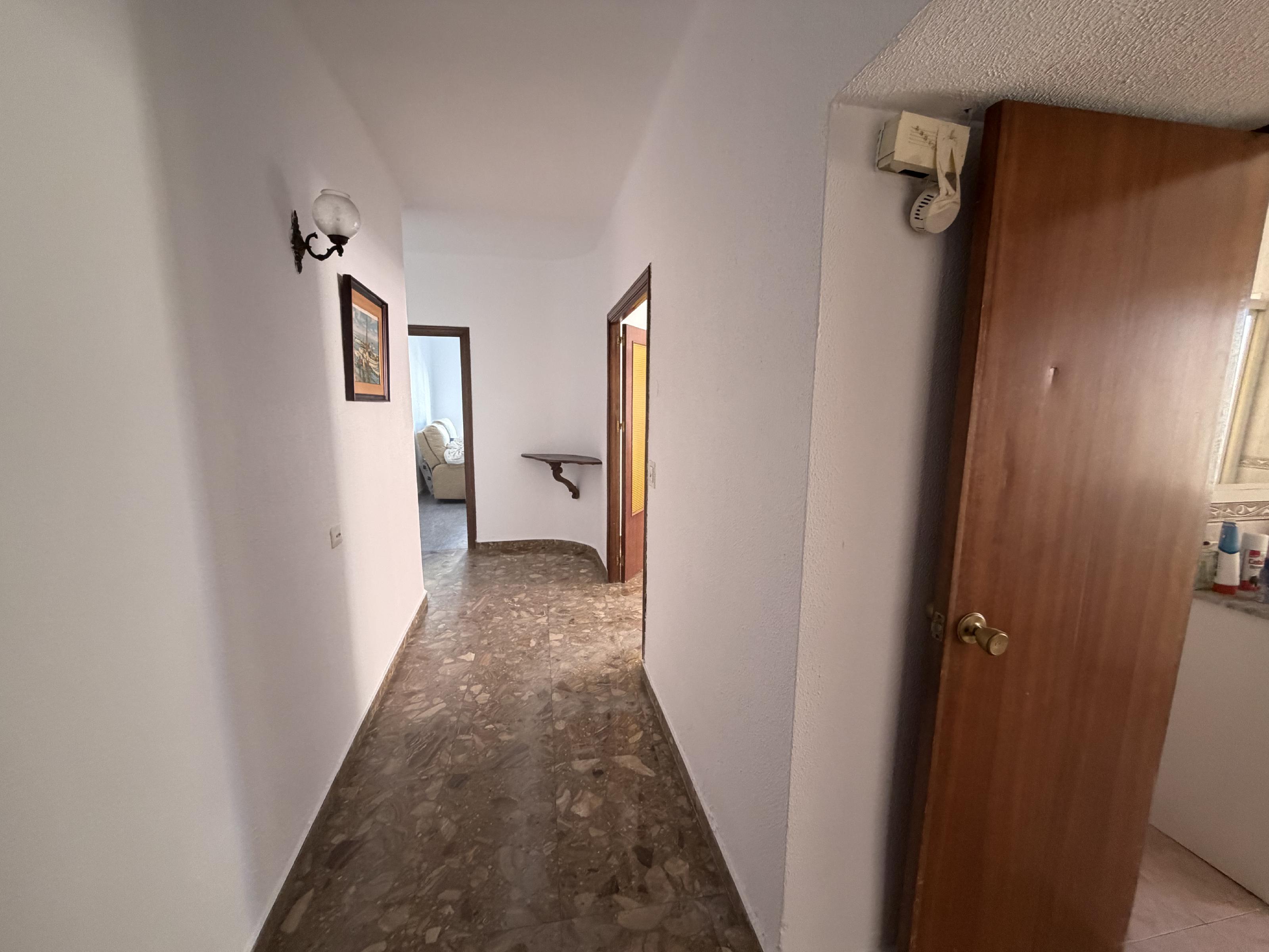 Imagen 17 Piso en venta en Cádiz / En la Avenida Ana de Viya