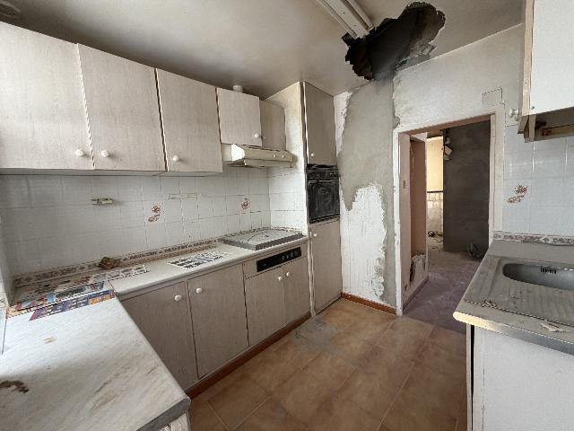 Imagen 1 Inmueble 303644 - Piso en venta en Cádiz / Cerca del Mercado Central de Abastos