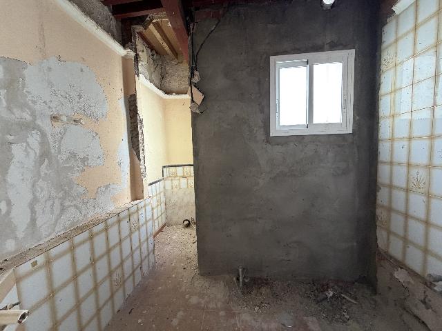 Imagen 11 Inmueble 303644 - Piso en venta en Cádiz / Cerca del Mercado Central de Abastos
