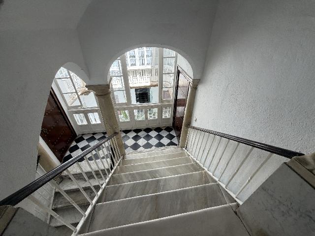 Imagen 14 Inmueble 303689 - Piso en venta en Cádiz / Cerca de la Plaza de las Tortugas 