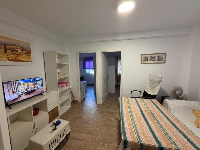 Imagen 2 Inmueble 303806 - Piso en alquiler en Cádiz / Cerca del Hospital Puerta del Mar