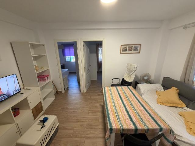 Imagen 3 Inmueble 303806 - Piso en alquiler en Cádiz / Cerca del Hospital Puerta del Mar
