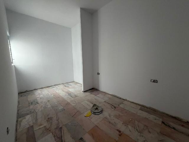 Imagen 3 Inmueble 304026 - Piso en venta en San Fernando / Cerca de la plaza del Carmen