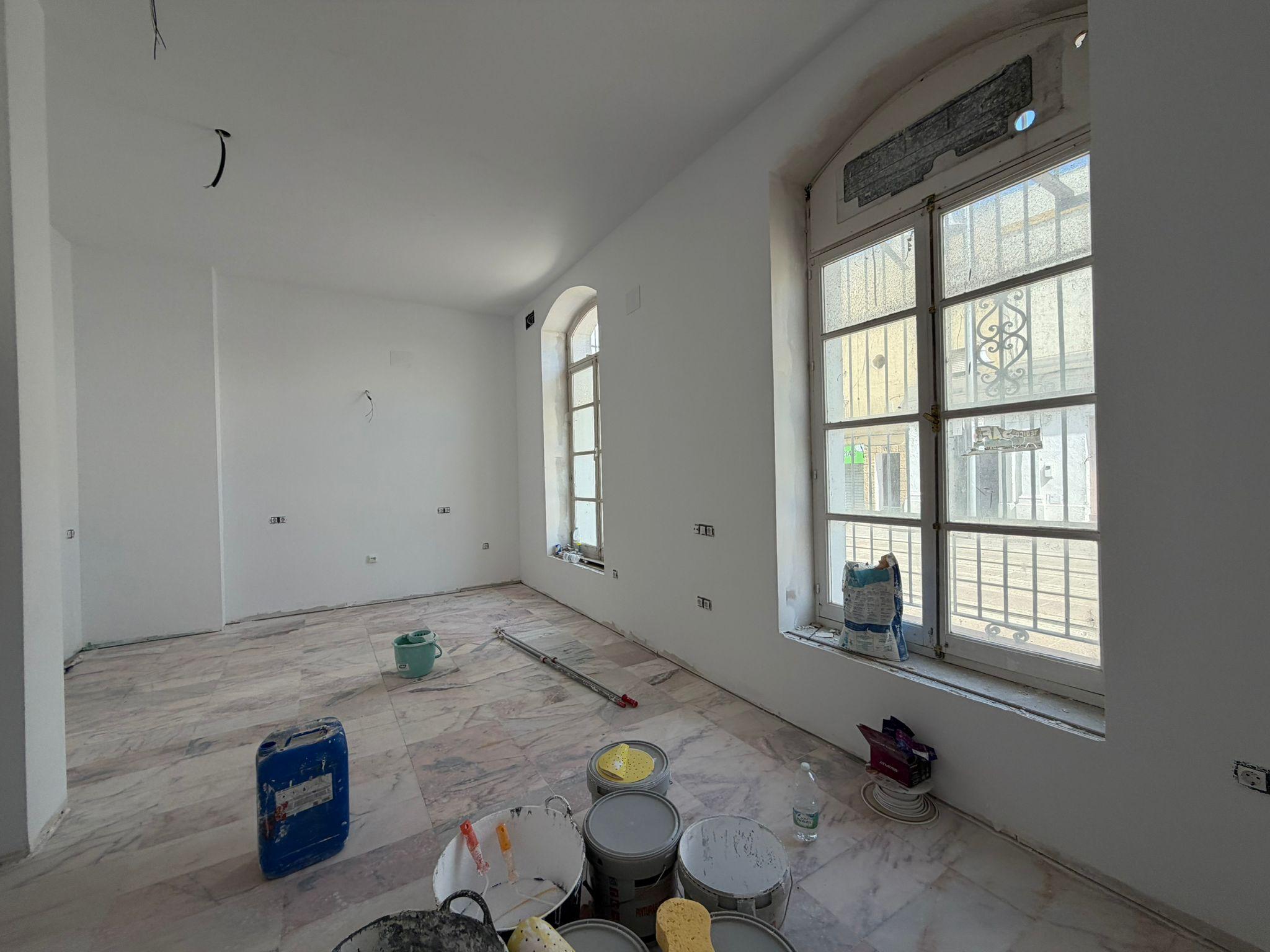 Imagen 1 Piso en venta en San Fernando / Cerca de la plaza del Carmen