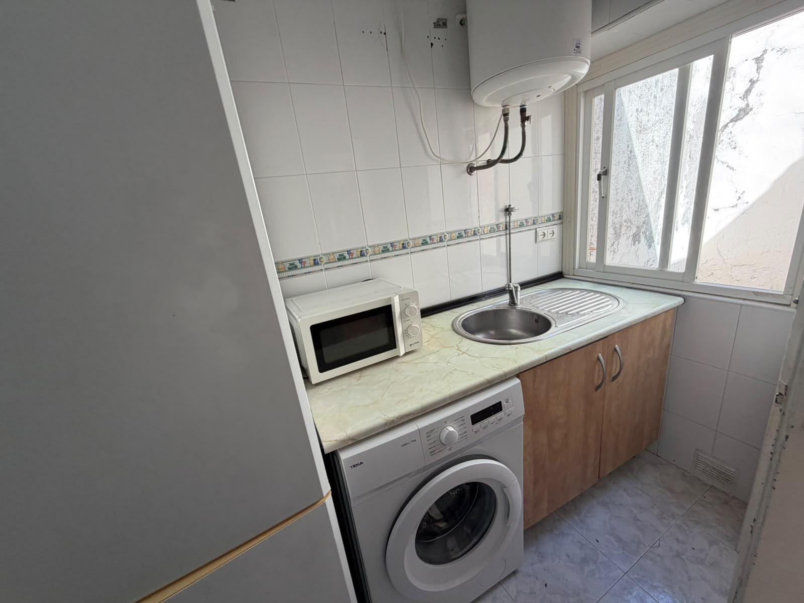 Imagen 4 Piso en venta en Cádiz / Cerca de la plaza de las tortugas
