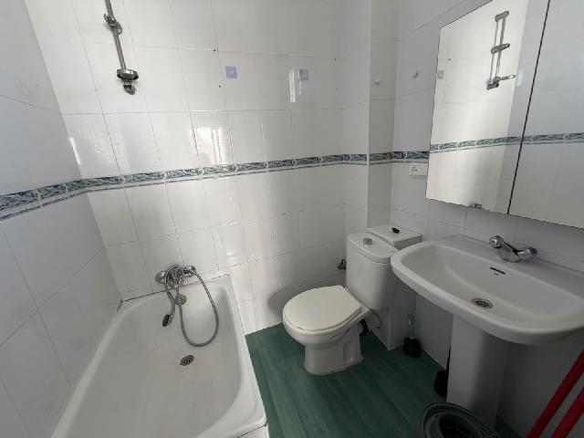 Imagen 6 Inmueble 304183 - Piso en venta en Cádiz / Cerca de la plaza de las tortugas