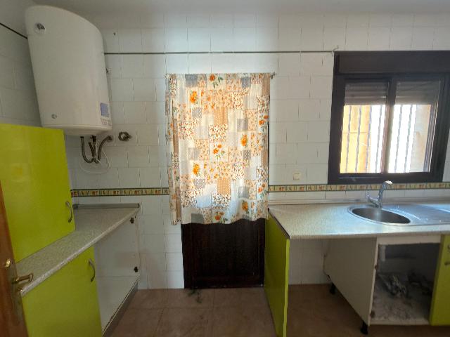 Imagen 2 Inmueble 304311 - Casa Adosada en venta en Chiclana De La Frontera / Cerca Ies Pablo Ruiz Picasso
