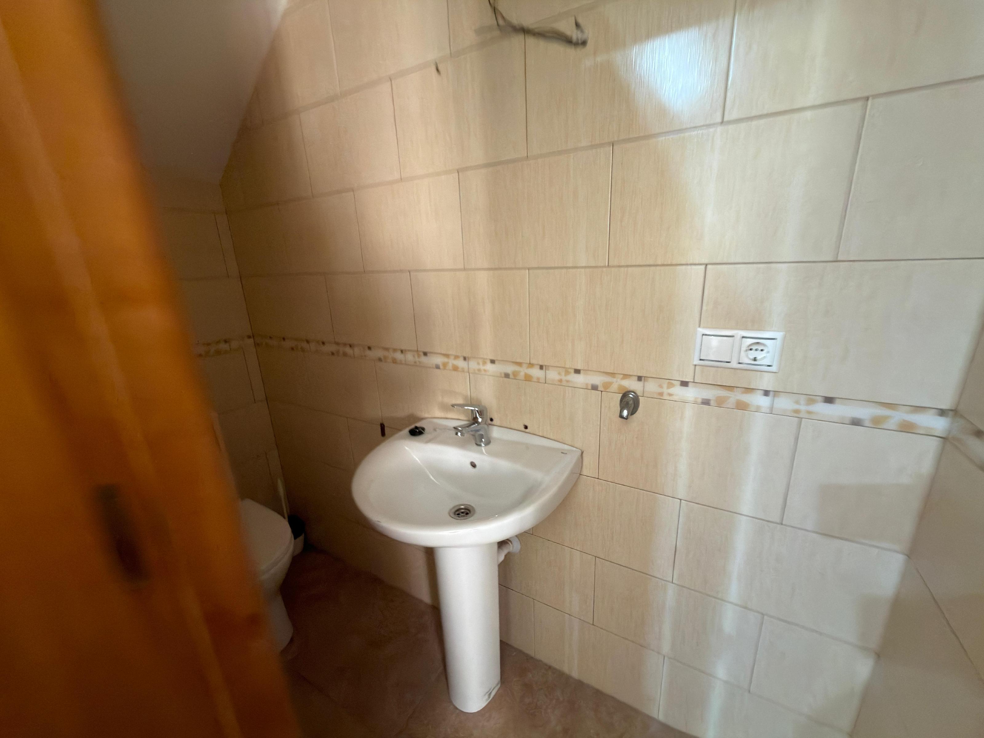 Imagen 9 Casa Adosada en venta en Chiclana De La Frontera / Cerca Ies Pablo Ruiz Picasso