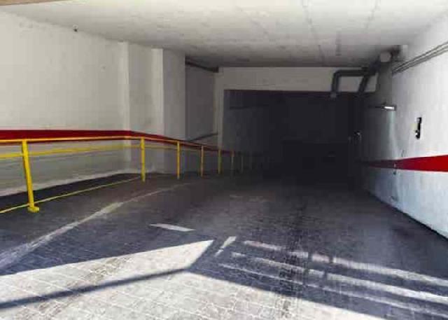 Imagen 4 Inmueble 304337 - Parking Coche en venta en Cádiz / Cerca Del bar Stop y de la Estación de Segunda Aguada