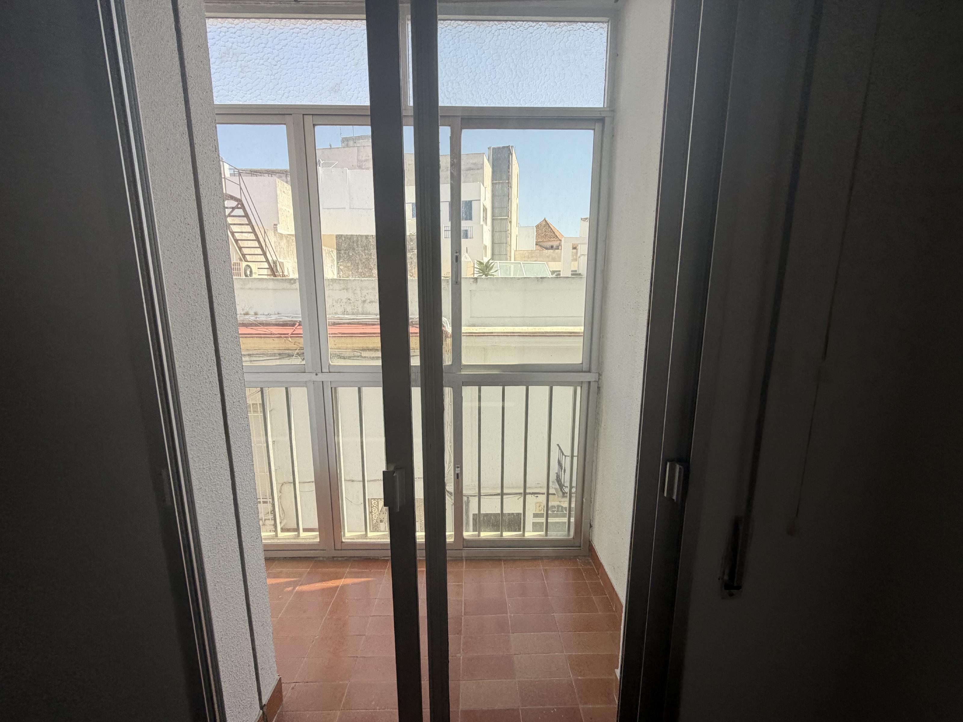 Imagen 3 Piso en venta en San Fernando / Cerca de la Iglesia Mayor