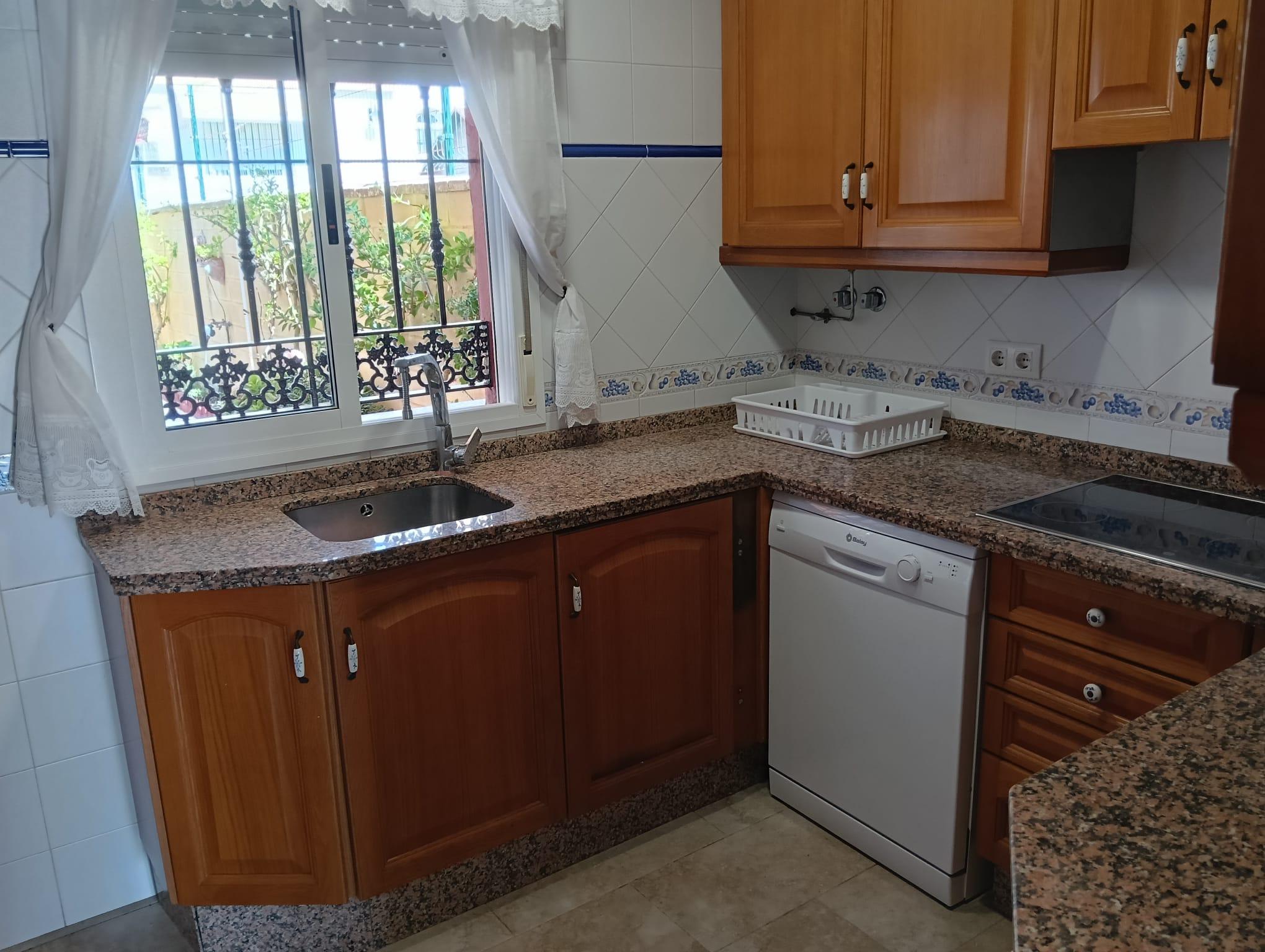Imagen 8 Casa en venta en Chipiona / Cerca de la Playa de Camarón