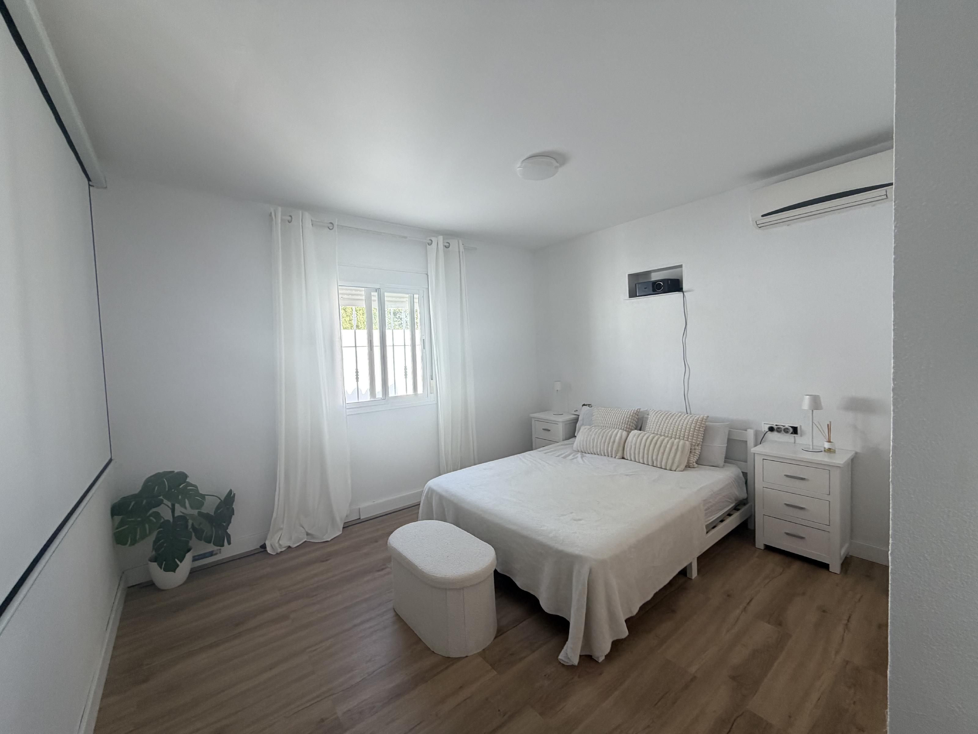 Imagen 10 Casa en venta en Chiclana De La Frontera / En el pinar de los Franceses