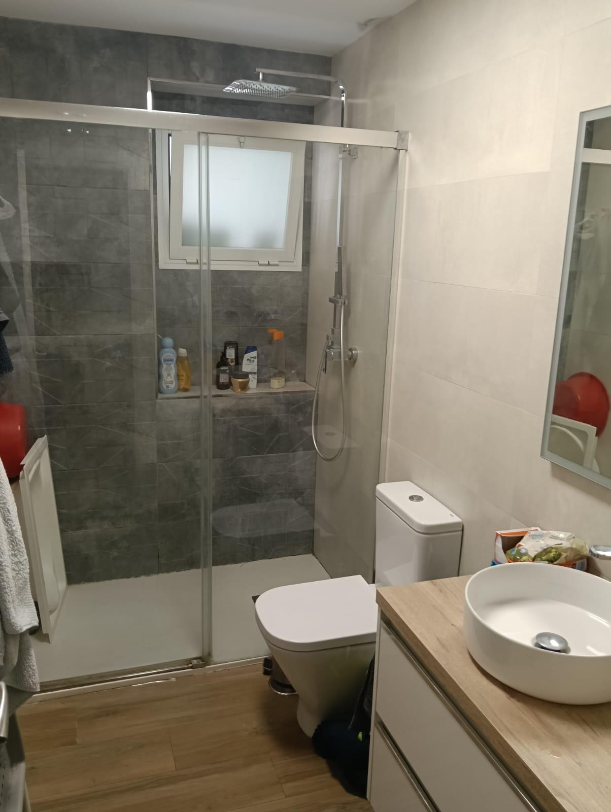 Imagen 9 Piso en venta en Cádiz / Cerca de la estación de Segunda Aguada