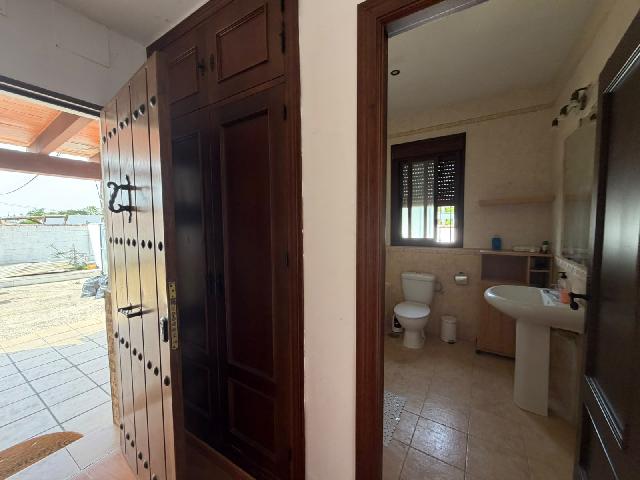 Imagen 23 Inmueble 304771 - Casa en venta en Chiclana De La Frontera / Cerca del Family Cash